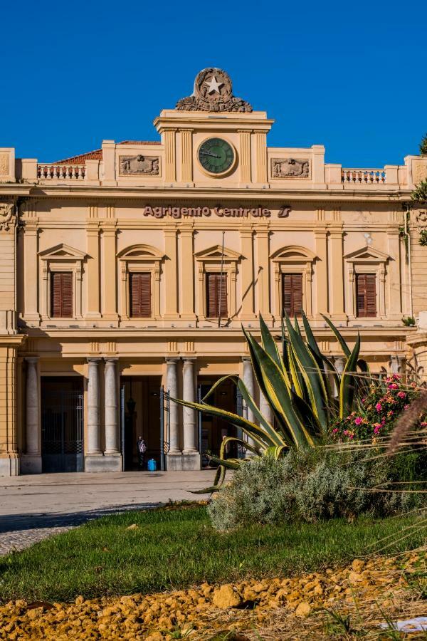 Antica Akragante Apartment Agrigento Con Parcheggio Buitenkant foto